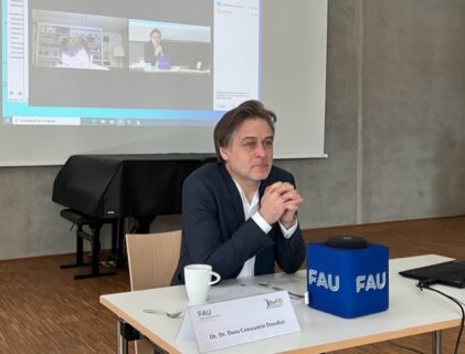 Under the moderation of Dr. Dr. Doru Constantin Doroftei (in picture), Prof. Dr Daniel Frank (Purdue University) spoke via Zoom about the concept of rationality in Judaism.